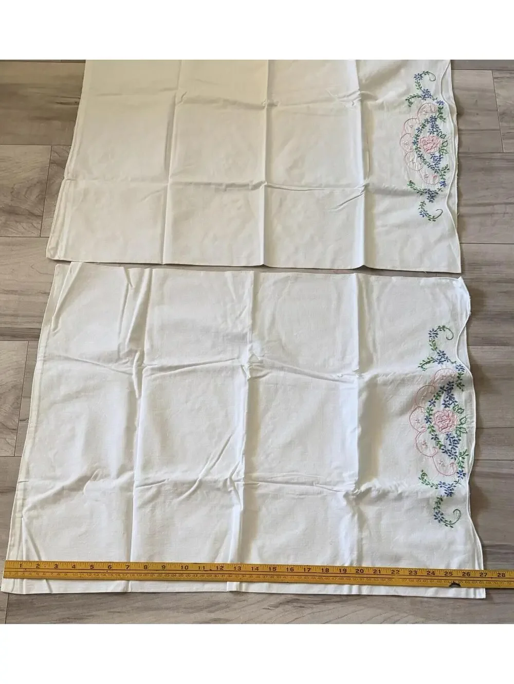 Vintage Floral Embroidered 2 Standard Pillow Cases Grannycore Cottagecore